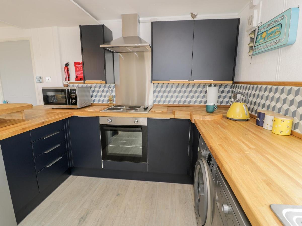 Holiday home Porthwen *